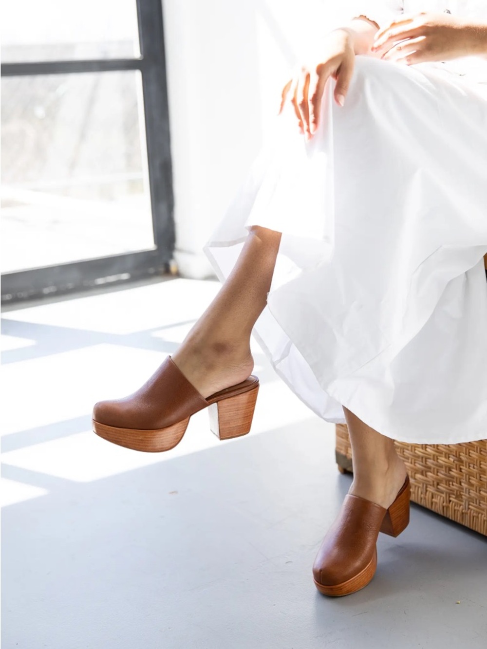FORTRESS OF INCA Whiskey Nappa Leather Ava Platform Clogs Size 39